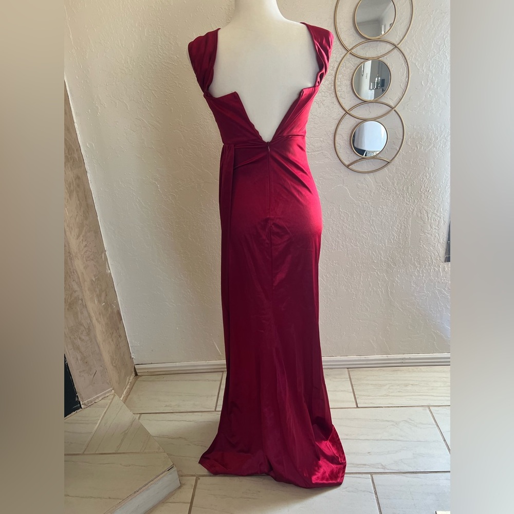 SLIT THIGH DRAPED SIDE BUSTIER SATIN BURGUNDY DRESS - Picture 6 of 13